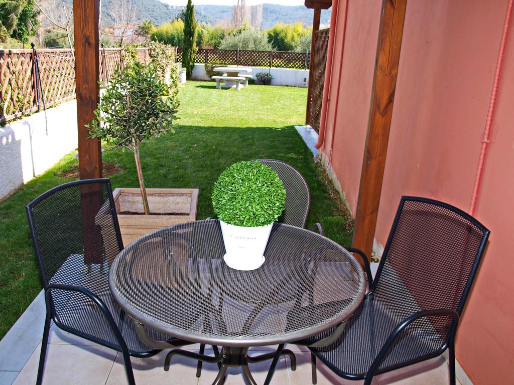 Melograno Apartments And Studios Кала-Нера Екстер'єр фото